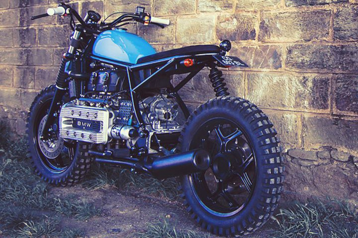 BMW K100 len doi Street Tracker 